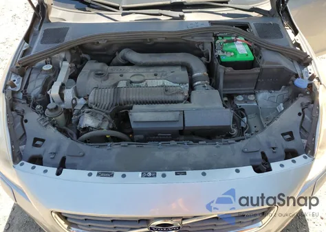 2013 Volvo S60 T5 из США, поврежденный, VIN YV1612FH3D2204974